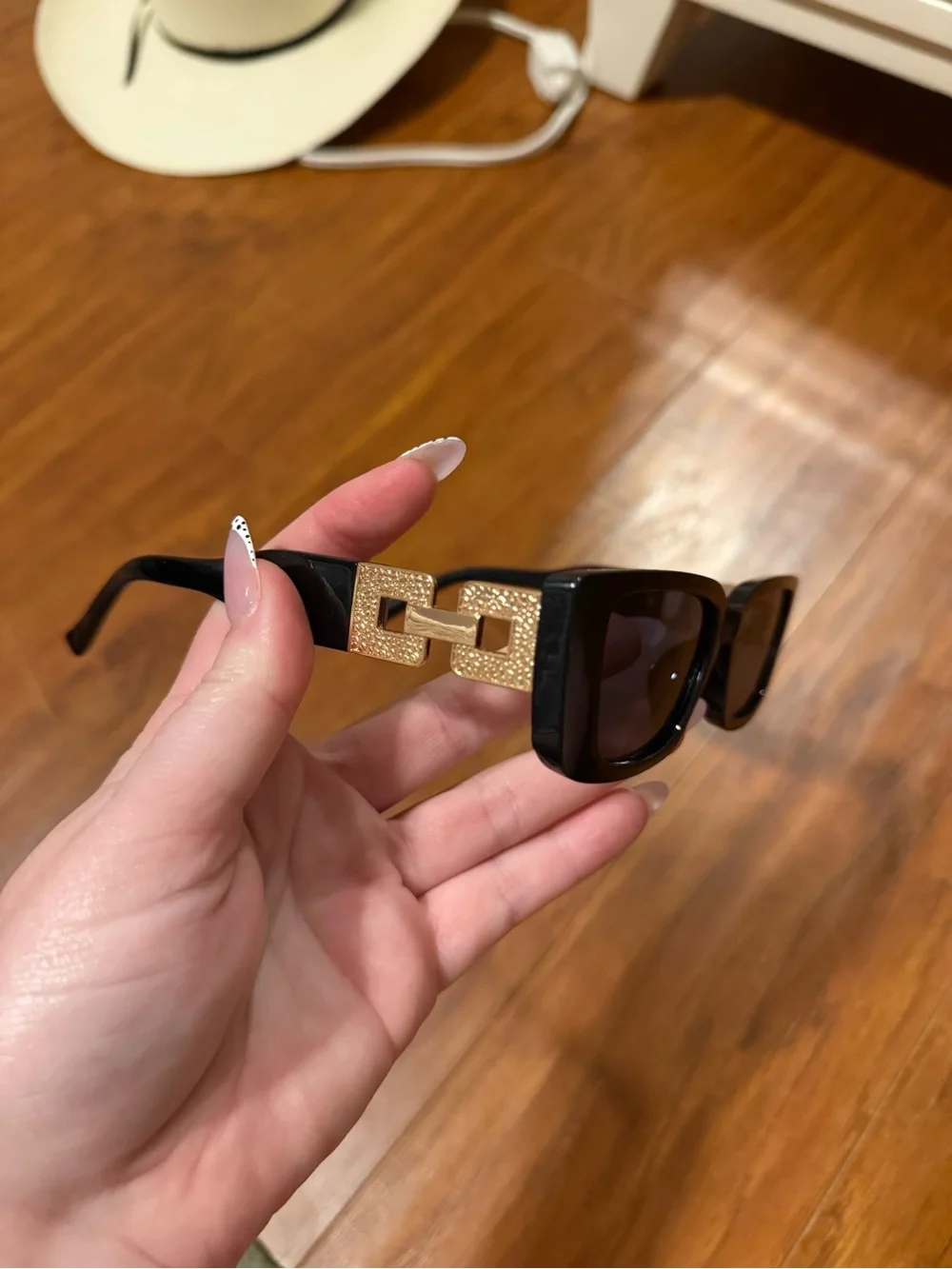 Black Cat-Eye Women's Sunglasses